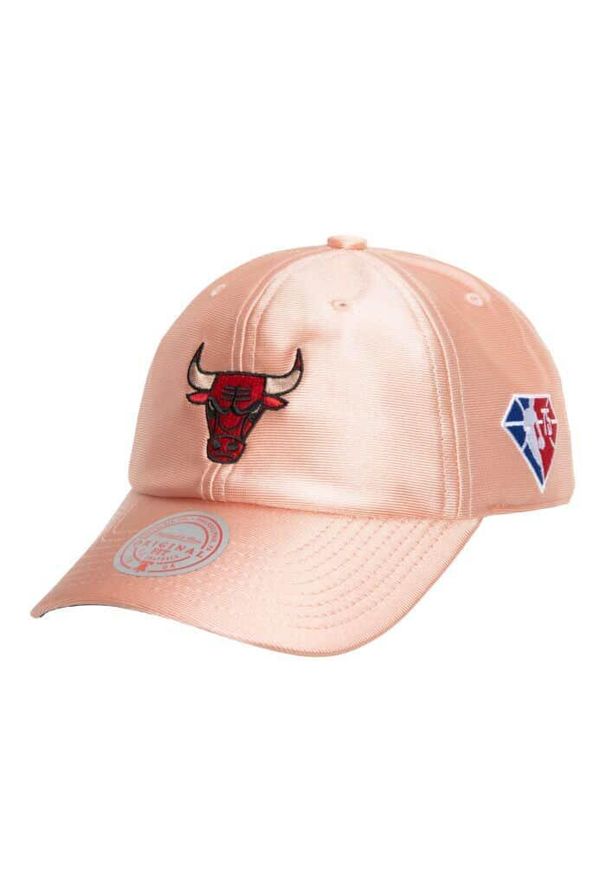 Mitchell & Ness - Czapka Chicago Bulls. Kolor: różowy. Styl: sportowy