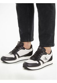 Calvin Klein Jeans Sneakersy Retro Runner Low Lace Up Cut Out YM0YM00816 Czarny. Kolor: czarny