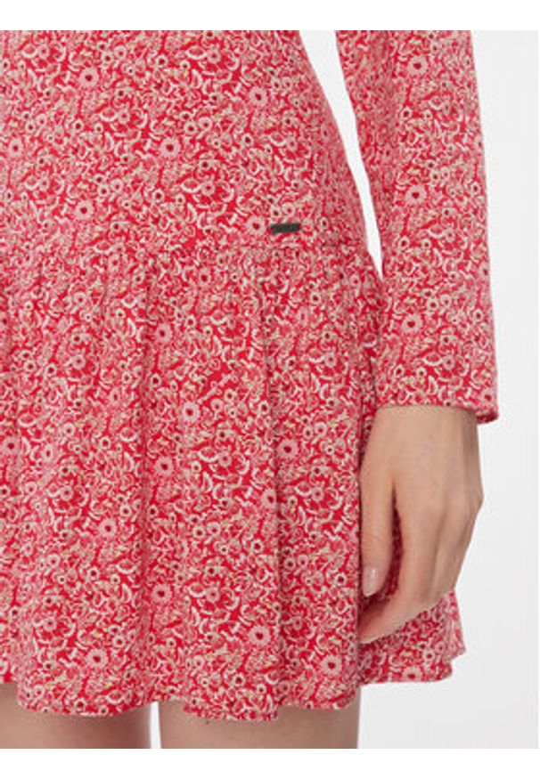 Pepe Jeans Sukienka codzienna Britney PL953446 Czerwony Slim Fit. Okazja: na co dzień. Kolor: czerwony. Materiał: wiskoza. Typ sukienki: proste. Styl: casual