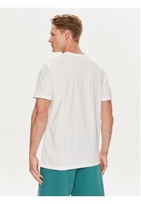 GAP - Gap T-Shirt 857901-04 Biały Regular Fit. Kolor: biały. Materiał: bawełna