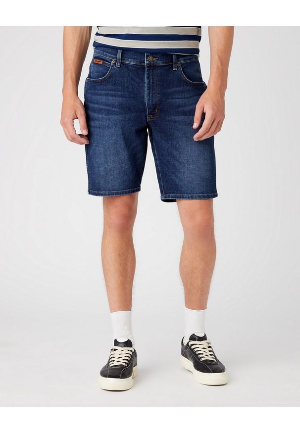 Wrangler - WRANGLER TEXAS SHORTS MĘSKIE SZORTY KRÓTKIE SPODENKI DARK WASH W11CCT30R. Długość: krótkie