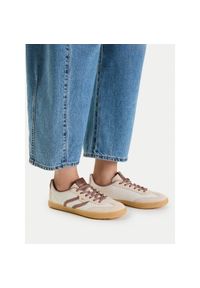Sneakersy Tamaris. Kolor: beżowy #1
