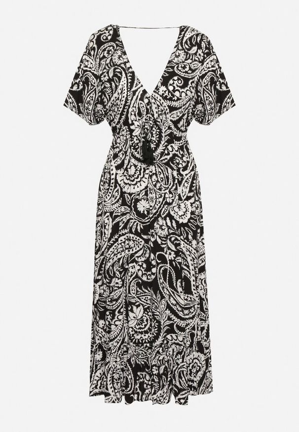 Born2be - Czarna Sukienka W stylu Boho z Gumką w Pasie i Chwostami Wornima. Kolor: czarny. Styl: boho