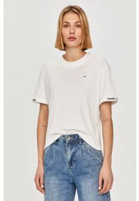 Tommy Jeans - T-shirt. Okazja: na co dzień. Kolor: biały. Wzór: nadruk. Styl: casual #1