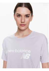 New Balance T-Shirt Stacked WT03805 Fioletowy Relaxed Fit. Kolor: fioletowy. Materiał: bawełna