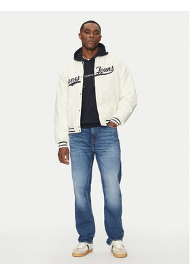 Guess Jeans Kurtka bomber M5RL54 WHAA2 Beżowy Regular Fit. Kolor: beżowy. Materiał: syntetyk