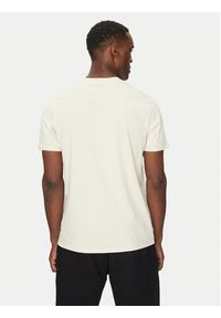 Guess T-Shirt M5GI72 KBW41 Beżowy Regular Fit. Kolor: beżowy. Materiał: bawełna #4