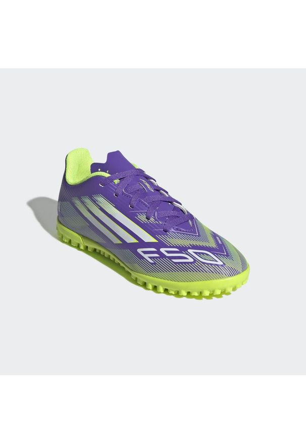 Adidas - Buty piłkarskie dla dzieci ADIDAS F50 Turf. Materiał: syntetyk. Szerokość cholewki: normalna. Sport: piłka nożna