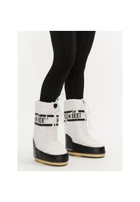 Śniegowce Moon Boot. Kolor: biały. Materiał: nylon #1