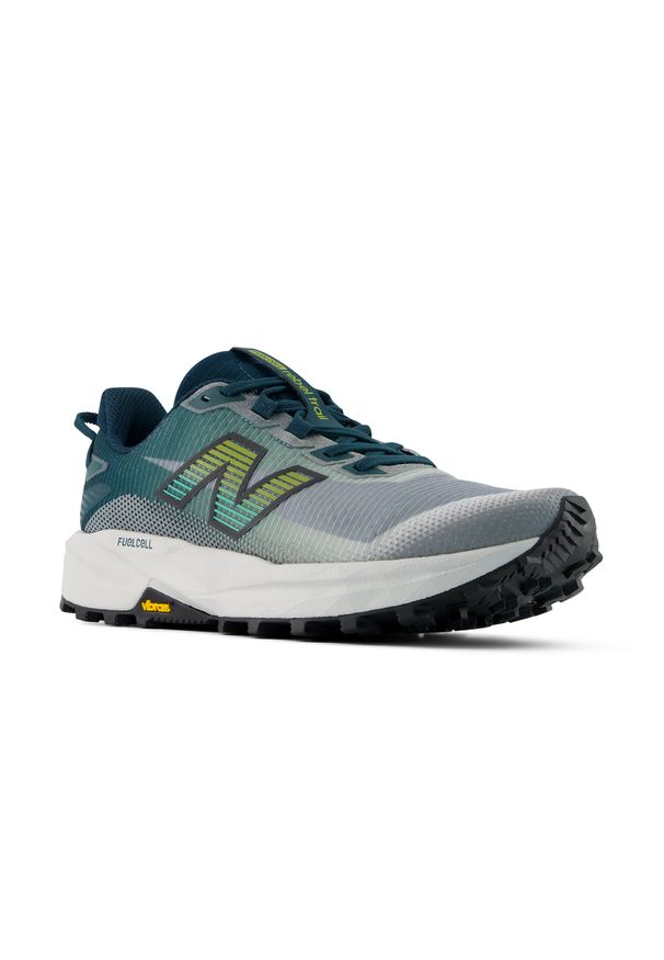 Buty męskie New Balance FuelCell Rebel Trail MRBT8OH – zielone. Kolor: zielony. Materiał: materiał, syntetyk, guma. Szerokość cholewki: normalna. Sport: fitness, bieganie