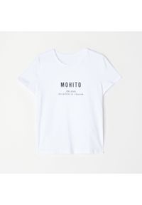 Mohito - Bawełniana koszulka Eco Aware - Biały. Kolor: biały. Materiał: bawełna #1
