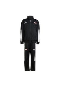 Dres Adidas Marvel Spider-Man Tiro. Kolor: czarny, biały, wielokolorowy. Materiał: dresówka. Wzór: motyw z bajki