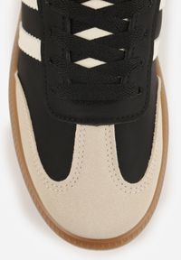 Born2be - Czarno-Beżowe Płaskie Sneakersy Ozdobione Paskami Glaria. Okazja: na co dzień. Zapięcie: pasek. Kolor: czarny. Materiał: jeans. Wzór: aplikacja #8