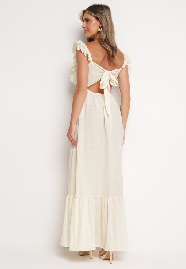 Born2be - Jasnobeżowa Sukienka na Ramiączkach z Falbankami i Gumką w Talii z Wiązaniem na Plecach Tiolla. Typ kołnierza: kołnierz z falbankami. Kolor: beżowy. Długość rękawa: na ramiączkach. Styl: elegancki, klasyczny, wizytowy