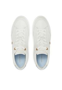 TOMMY HILFIGER - Tommy Hilfiger Sneakersy Essential Chic Court Sneaker FW0FW08322 Biały. Kolor: biały. Materiał: skóra