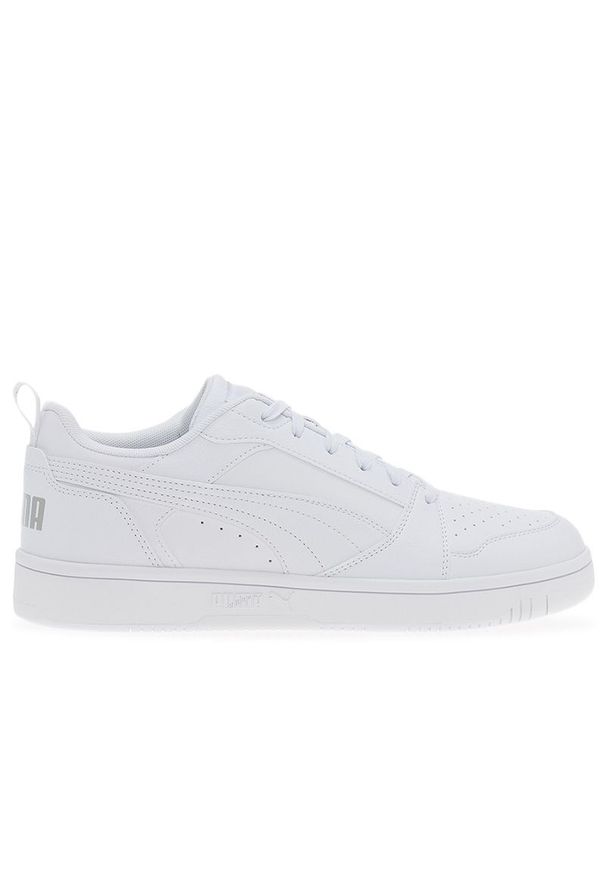 Buty Puma Rebound V6 39232803 - białe. Zapięcie: pasek. Kolor: biały. Materiał: materiał, skóra, syntetyk, guma. Szerokość cholewki: normalna. Wzór: paski