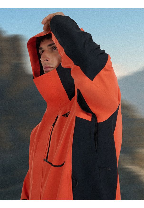 4f - 4F Kurtka trekkingowa membrana 10000 męska - czerwona 3XL. Kolor: czerwony. Materiał: poliester. Technologia: Primaloft. Sport: wspinaczka, turystyka piesza