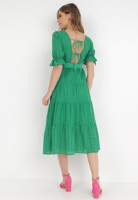 Born2be - Zielona Sukienka Galyllis. Kolor: zielony. Materiał: bawełna. Wzór: haft. Styl: boho. Długość: midi #5