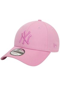 Czapka z daszkiem damska New Era League Essentials 940 New York Yankees Cap. Kolor: różowy. Materiał: bawełna