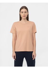 4f - T-shirt regular z nadrukiem damski. Kolor: różowy. Materiał: bawełna. Wzór: nadruk #1