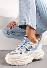 Renee - Niebieskie Sneakersy na Grubej Podeszwie z Brokatem Giggsia. Kolor: niebieski