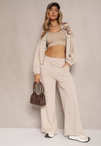 Renee - Ciemnobeżowy Komplet Dresowy z Wiskozą Spodnie o Szerokim Kroju i Bluza z Broszką Redaella. Kolor: beżowy. Materiał: wiskoza, dresówka. Wzór: aplikacja