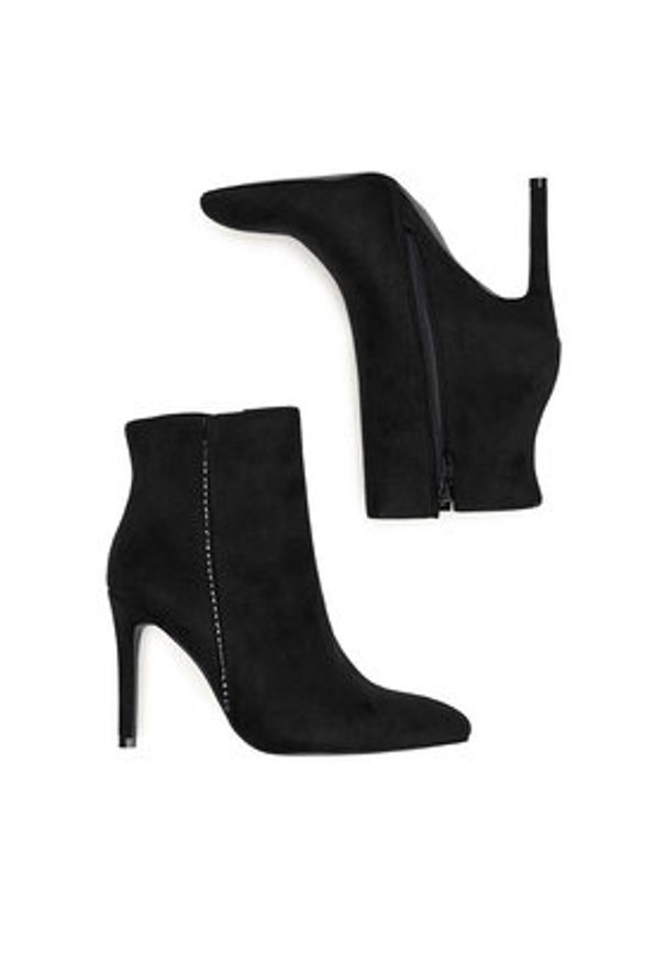 DeeZee Botki WYL2979-39 Czarny. Kolor: czarny. Materiał: materiał