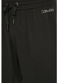 Calvin Klein Underwear - Spodnie. Kolor: czarny. Materiał: dzianina