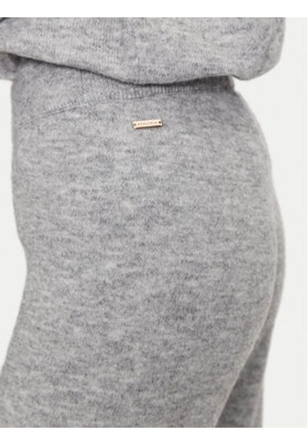 Athlecia Spodnie dresowe Daviana W Knitted EA243337 Szary Regular Fit. Kolor: szary. Materiał: syntetyk