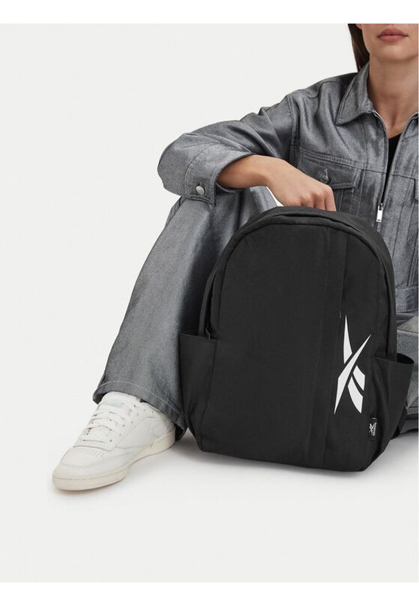 Reebok Plecak CWBEO-RBK-M-011-10 Czarny. Kolor: czarny. Materiał: materiał