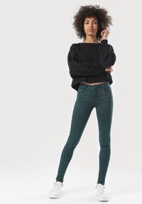 Born2be - Zielone Jeansy Slim Haithea. Kolor: zielony. Materiał: jeans #5