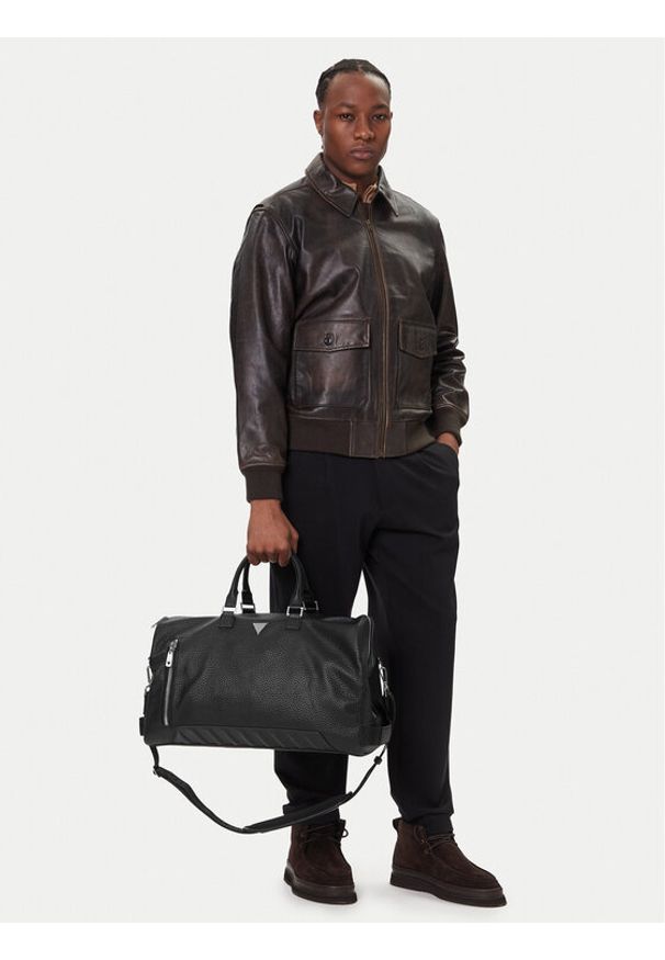 Guess Torba weekendowa TMTOLG P5434 Czarny. Kolor: czarny. Materiał: skóra