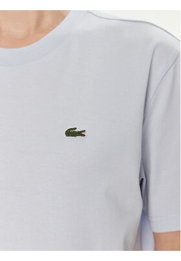 Lacoste T-Shirt TF7215 Błękitny Loose Fit. Kolor: niebieski. Materiał: bawełna