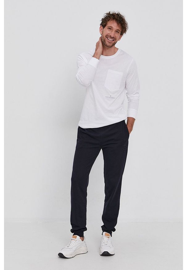 Trussardi Jeans - Trussardi - Longsleeve bawełniany. Kolor: biały. Materiał: bawełna. Długość rękawa: długi rękaw. Wzór: gładki