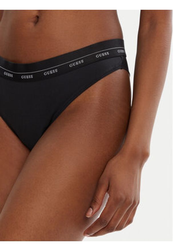 Guess Figi brazylijskie O5RE25 KCF20 Czarny. Kolor: czarny. Materiał: syntetyk