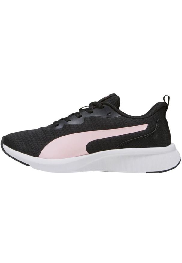 Buty do biegania Puma Flyer Lite W 378774 06 czarne. Zapięcie: sznurówki. Kolor: czarny. Materiał: włókno, syntetyk, guma. Szerokość cholewki: normalna. Sport: bieganie