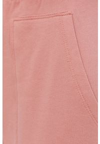 Answear Lab Spodnie damskie kolor różowy gładkie. Kolor: różowy. Materiał: dzianina. Wzór: gładki