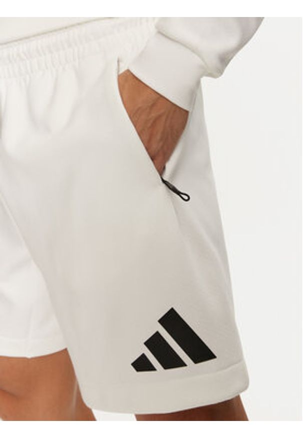 Adidas - adidas Szorty sportowe Z.N.E. JJ4893 Biały Regular Fit. Kolor: biały. Materiał: syntetyk, bawełna. Styl: sportowy