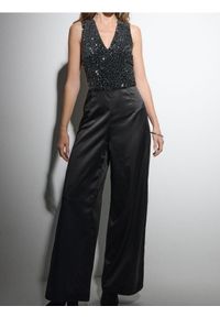 Sinsay - Kombinezon z cekinami - czarny. Kolor: czarny #1