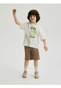 Reserved - Bawełniane szorty - brązowy. Kolor: brązowy. Materiał: bawełna