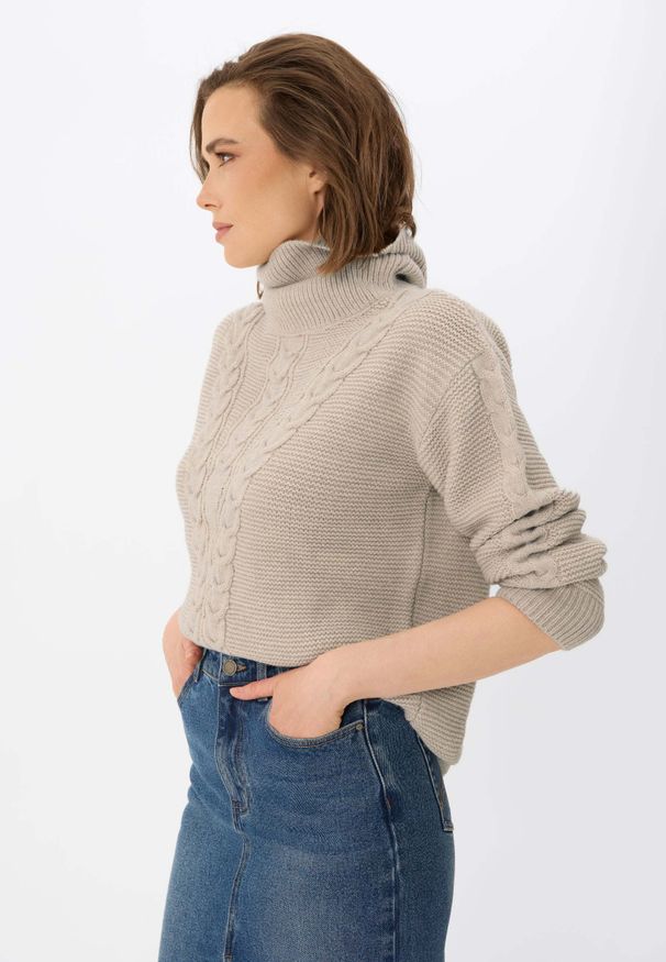 Volcano - Ciepły golf S-ESSIE. Typ kołnierza: golf. Materiał: włókno, dzianina. Wzór: aplikacja, ze splotem. Sezon: zima. Styl: klasyczny