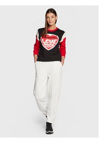 Love Moschino - LOVE MOSCHINO Bluza W649101M 4055 Czarny Regular Fit. Kolor: czarny. Materiał: bawełna