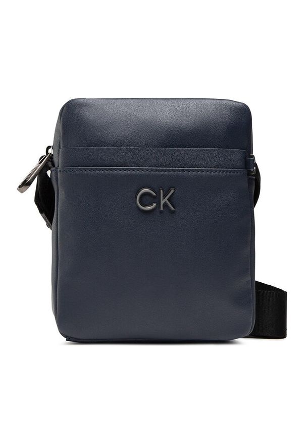 Saszetka Calvin Klein. Kolor: niebieski