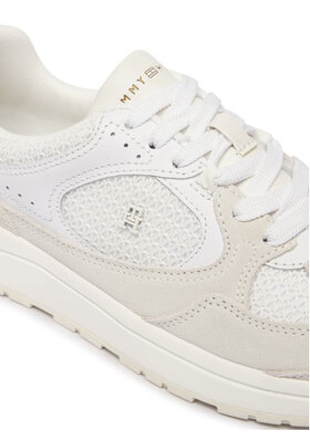 TOMMY HILFIGER - Tommy Hilfiger Sneakersy Th Mix Material Runner FW0FW09306 Biały. Kolor: biały. Materiał: materiał