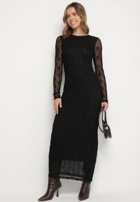 Born2be - Czarna Dopasowana Sukienka Koronkowa z Długim Rękawem Zenika. Kolor: czarny. Materiał: koronka. Długość rękawa: długi rękaw. Wzór: koronka. Sezon: wiosna, zima, jesień. Styl: elegancki #3