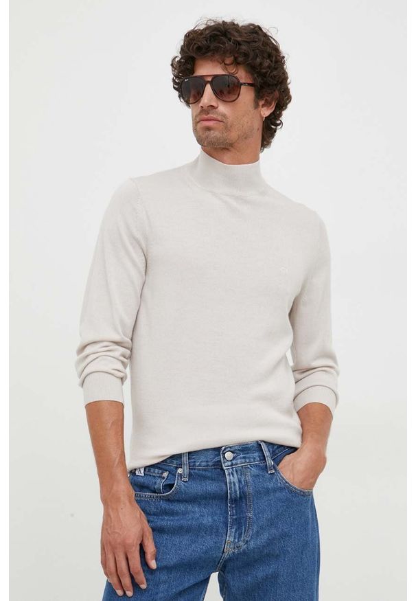 Calvin Klein sweter wełniany męski kolor szary lekki z półgolfem. Typ kołnierza: golf. Kolor: szary. Materiał: wełna