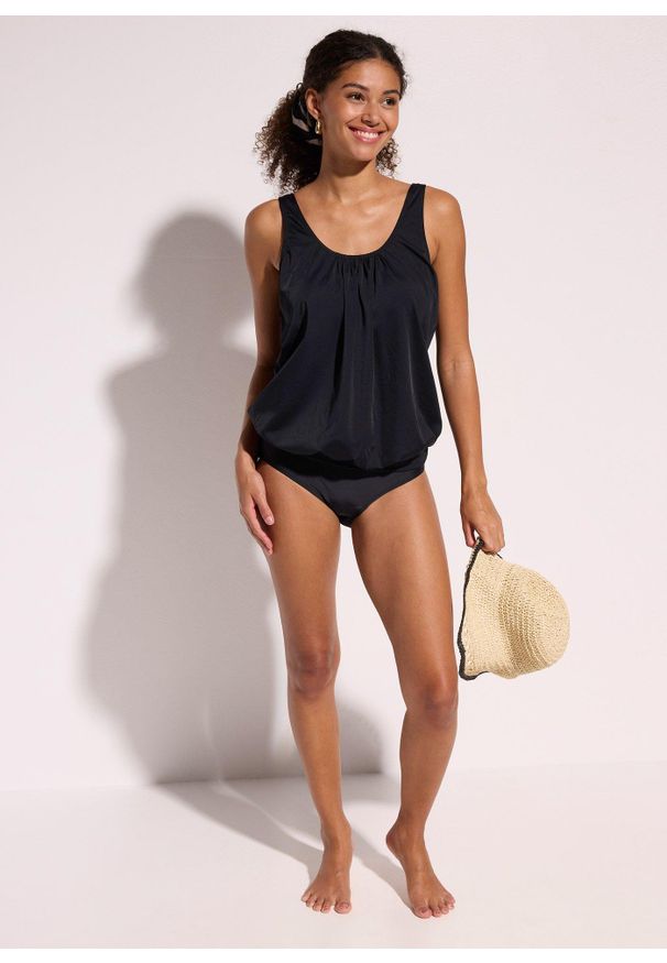 bonprix - Top tankini oversize w bombkowym fasonie. Kolor: czarny. Materiał: poliamid
