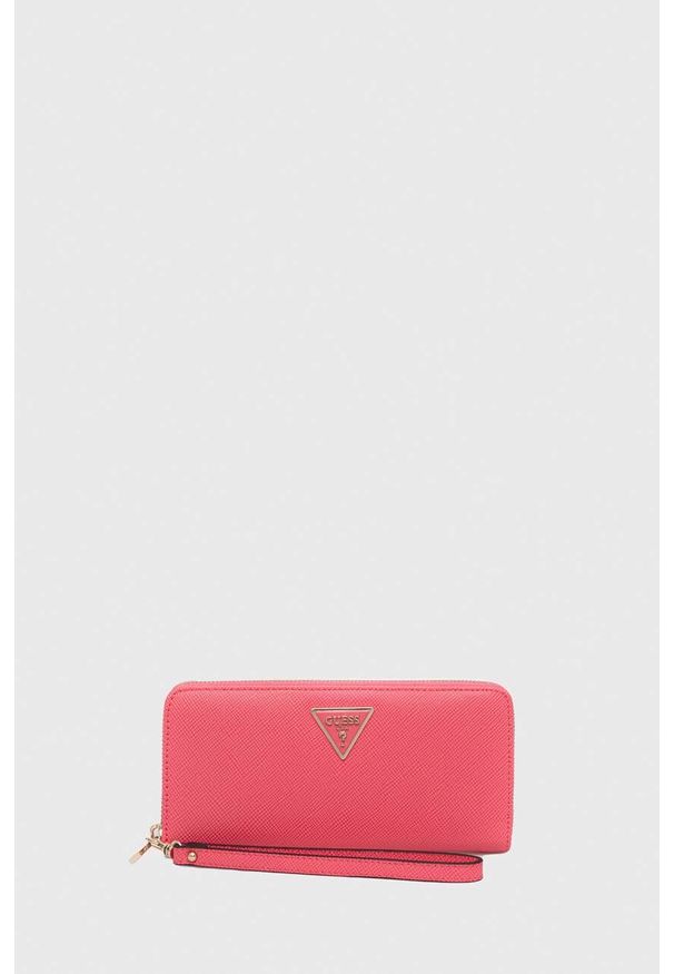 Guess portfel damski kolor różowy. Kolor: różowy. Materiał: materiał. Wzór: gładki