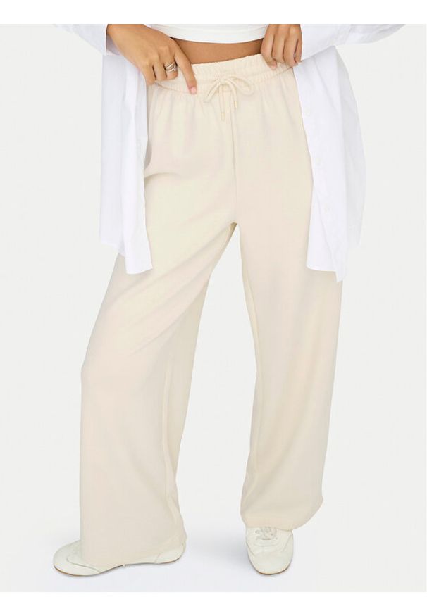 only - ONLY Spodnie dresowe Scarlett 15346400 Écru Regular Fit. Materiał: syntetyk