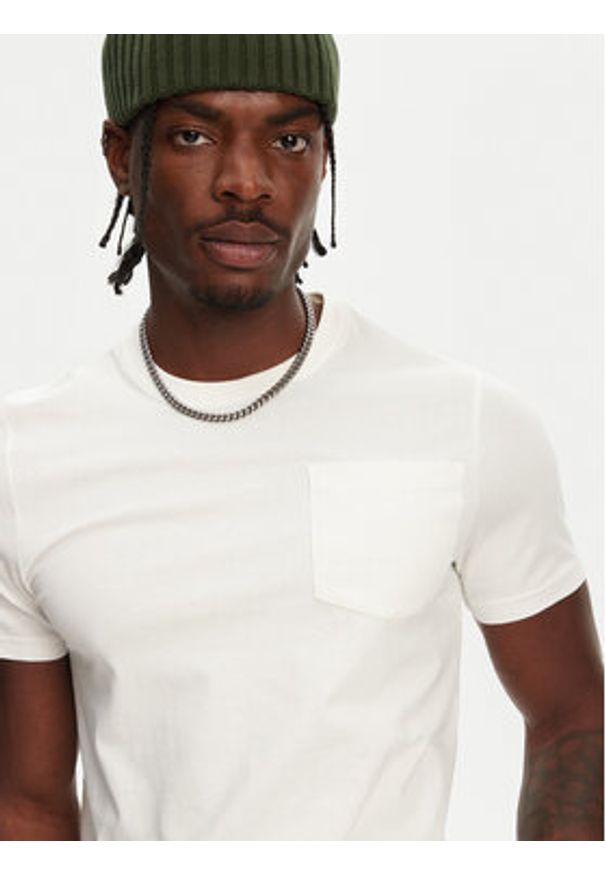 Robe di Kappa T-Shirt Dorel 64131EW Écru Regular Fit. Materiał: bawełna